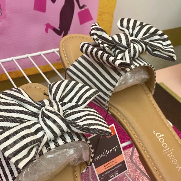 New Sandals ! Size “S / 5-6” - Picture 5 of 14